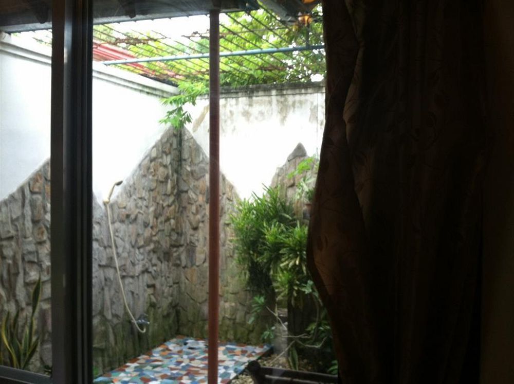 The Lotus Garden Bed & Breakfast Puerto Princesa Exterior photo